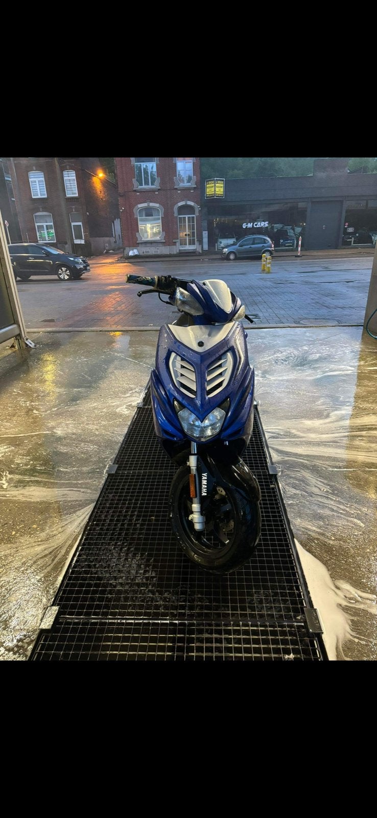 Yamaha Aerox 50 2T 2014 – Lage Kilometerstand – Topstaat, Fietsen en Brommers, Scooters | Piaggio, Ophalen, Zo goed als nieuw