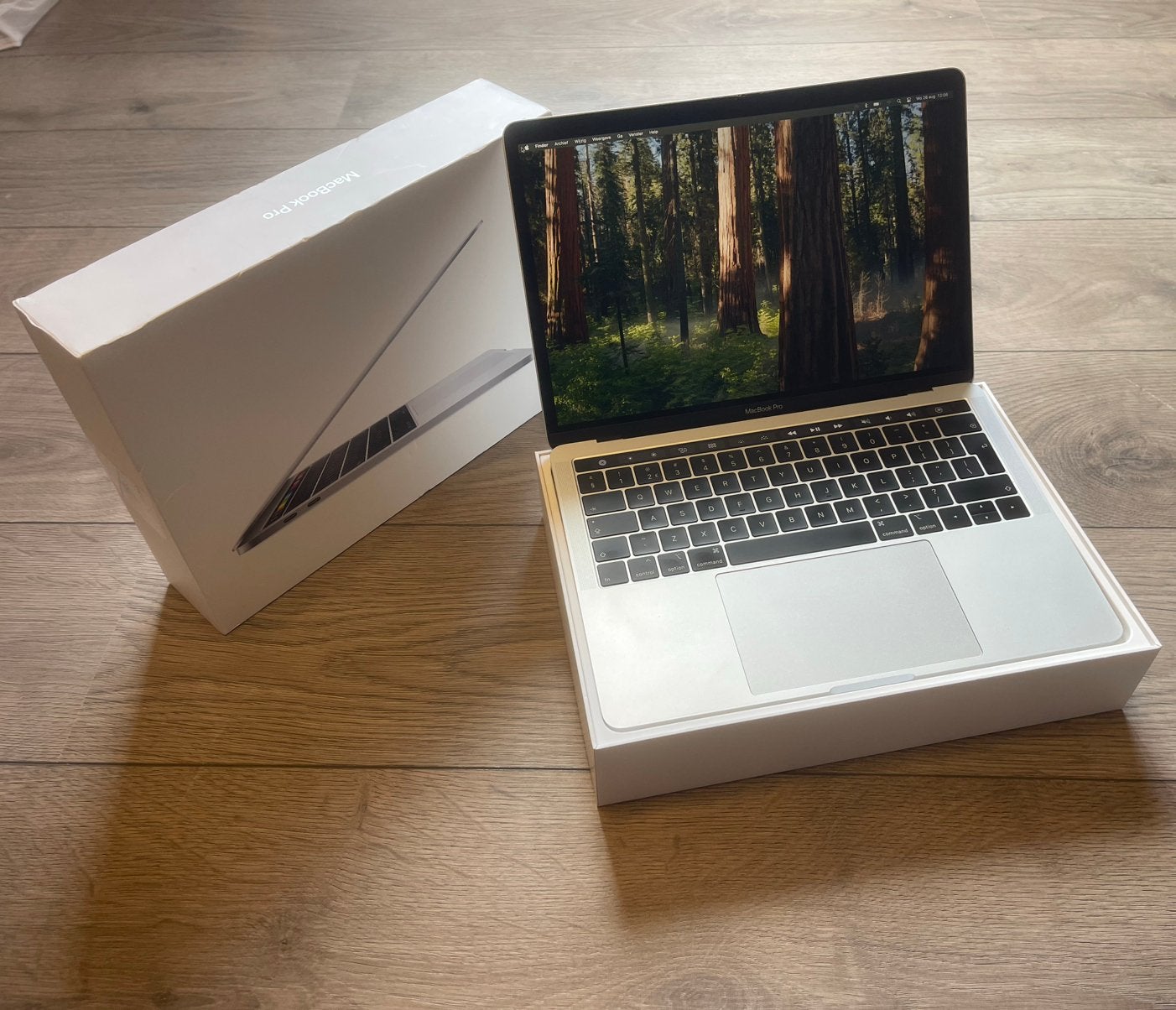 Apple MacBook Pro 13” 2018 | i5 | 8 Go | SSD 256 Go | Boîte, MacBook Pro, 256 GB, Comme neuf, 2 à 3 Ghz