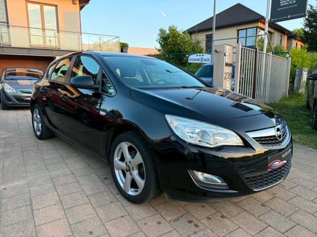 Opel Astra 1400cc essence à partir de 2010, Euro 5, Achat, 129 g/km, Entreprise