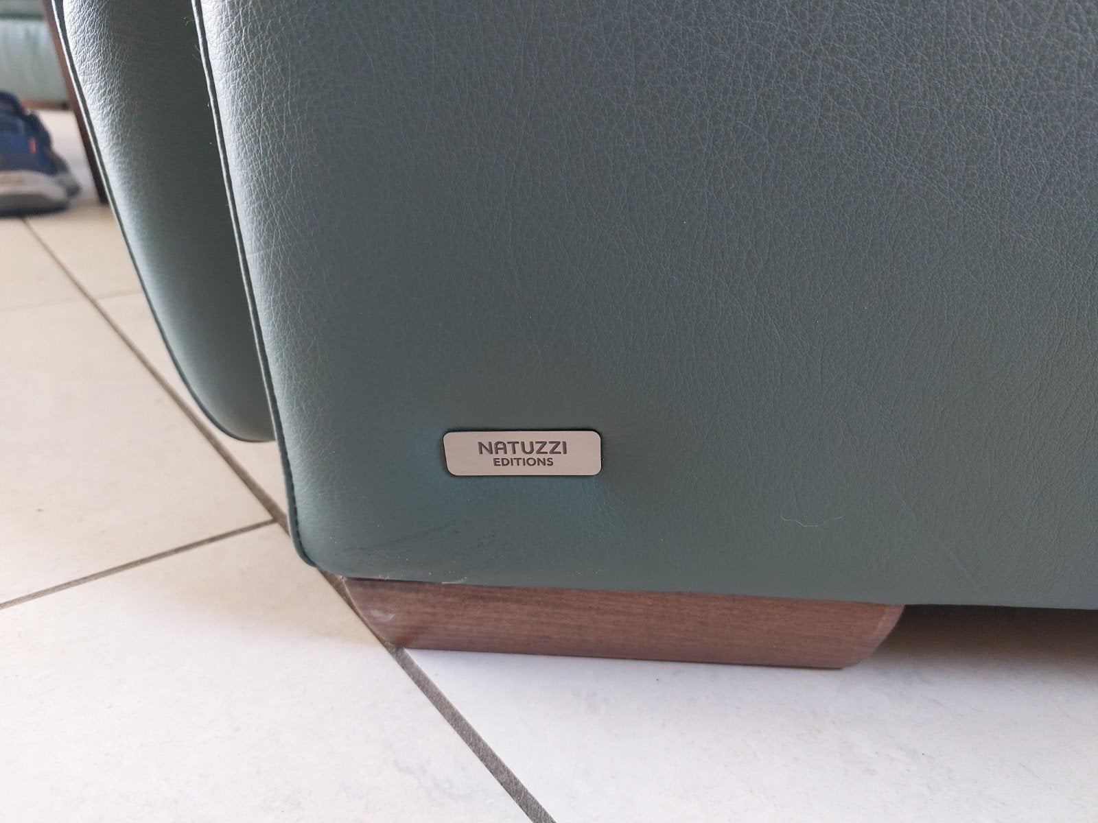 Italiaanse kwal.Natuzzi Editions 2-zitsbank olijfgroen leder, Huis en Inrichting, Ophalen