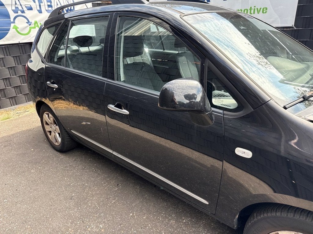 PORTIER RECHTS VOOR Kia Carens III (FG) (|760041D010|), Deur, Info@kia.de, Theodor-Heuss-Allee 11
60486  Frankfurt am Main, DE