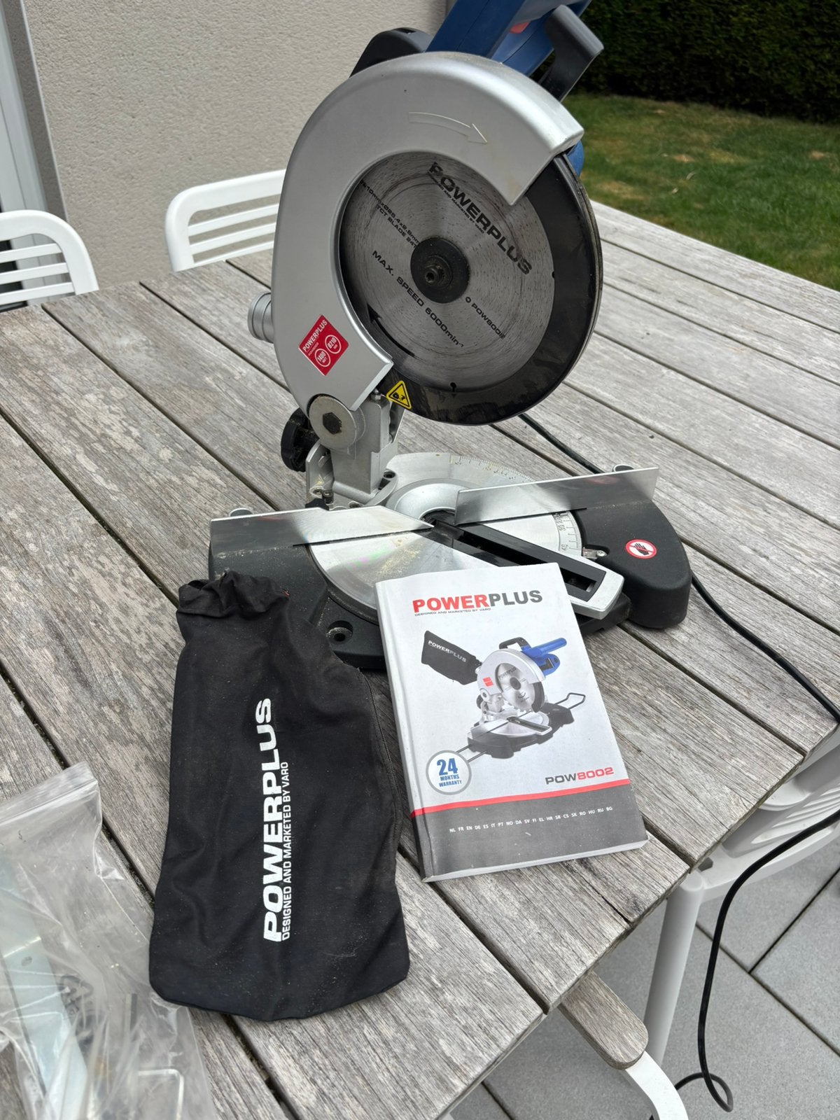 Te koop : afkortzaag in perfecte staat, Doe-het-zelf en Bouw, Gereedschap | Zaagmachines, Ophalen, Gebruikt, 1200 watt of meer