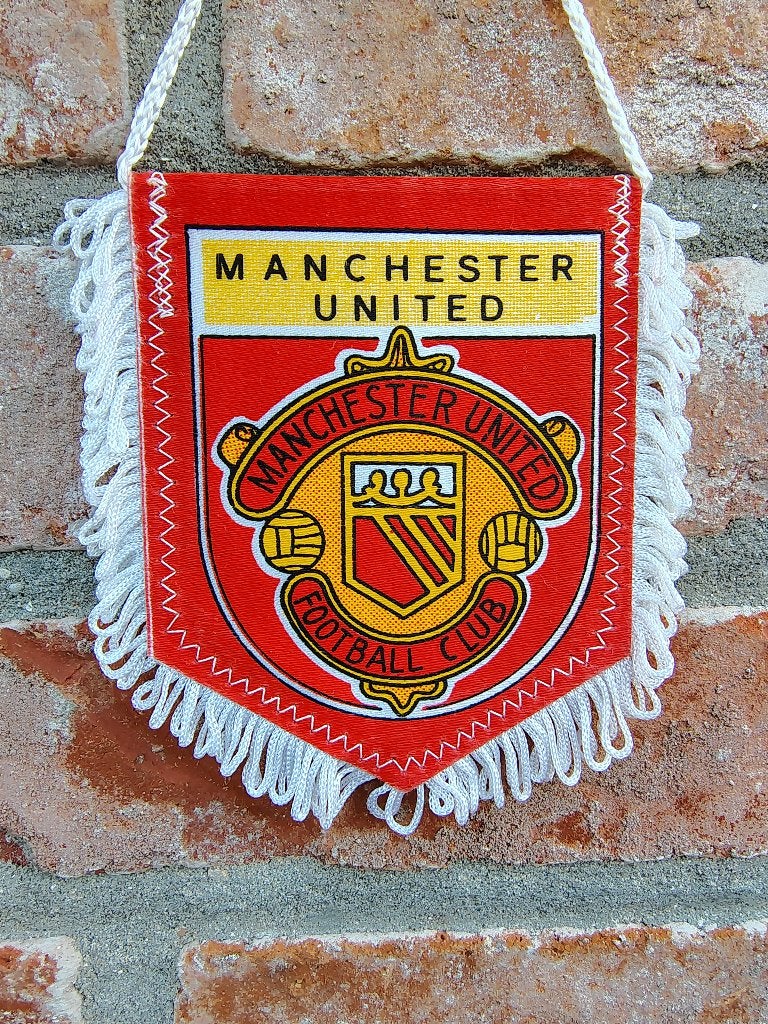 1982 Manchester United prachtige vintage vaandel, Verzamelen, Ophalen of Verzenden
