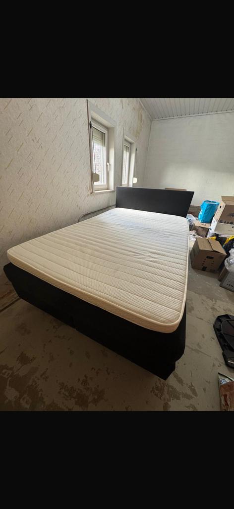Boxspring 1m40 op 2m20, Ophalen, Gebruikt, Zwart, 140 cm