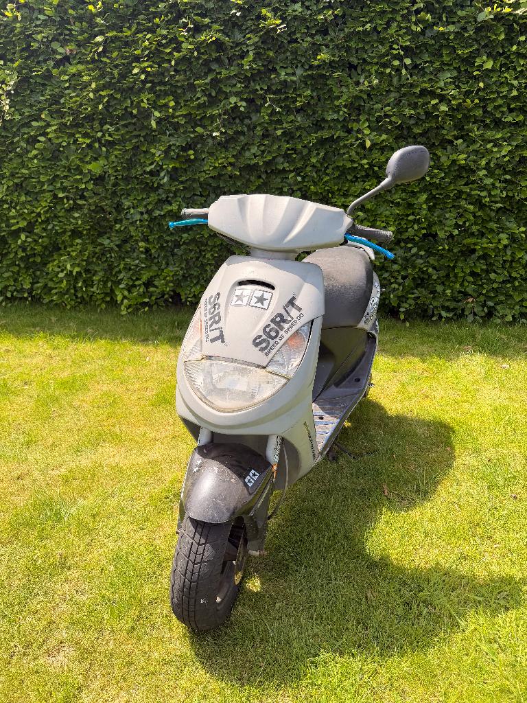 Peugot vivacity 70cc, Ophalen, Zo goed als nieuw, Vivacity
