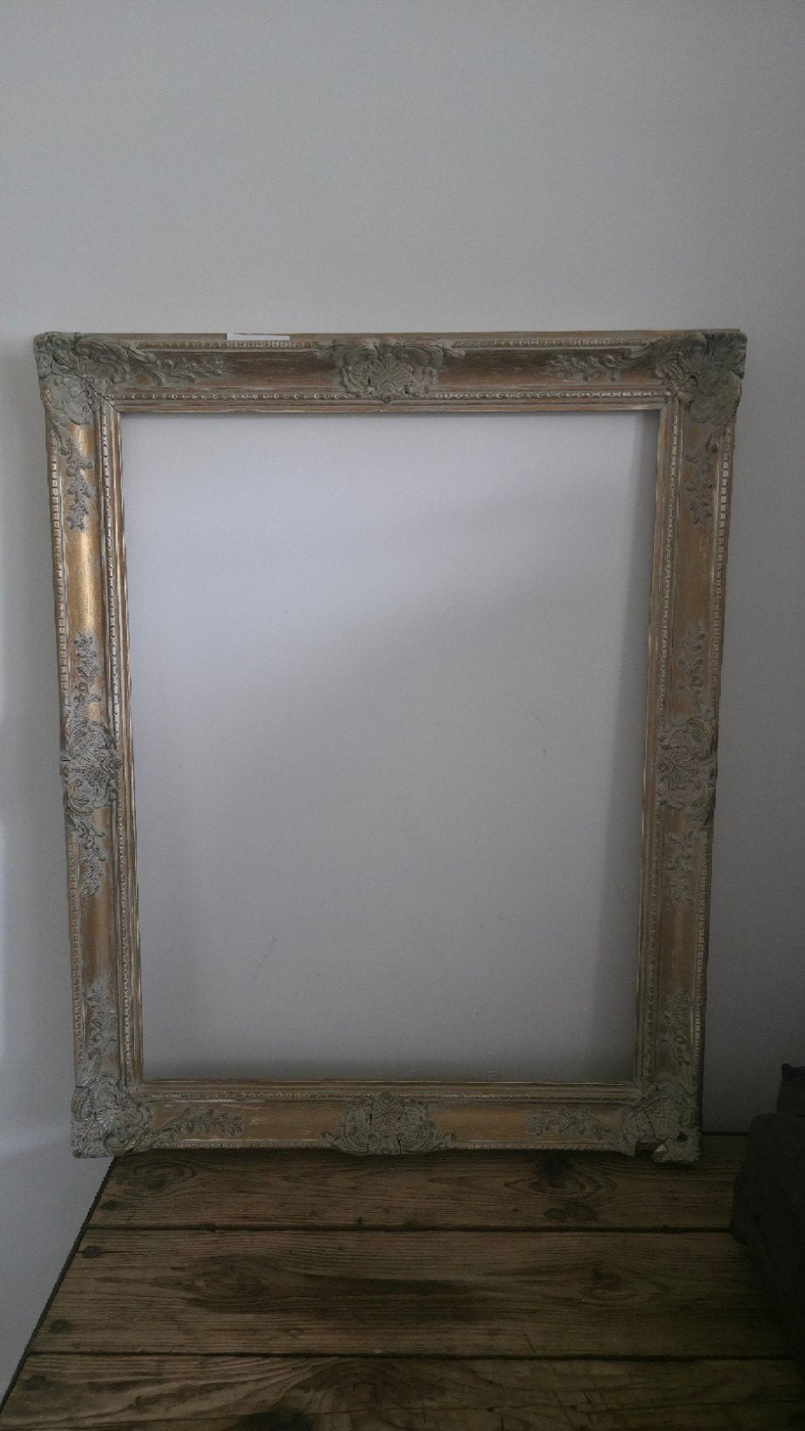 Cadre vintage, Enlèvement