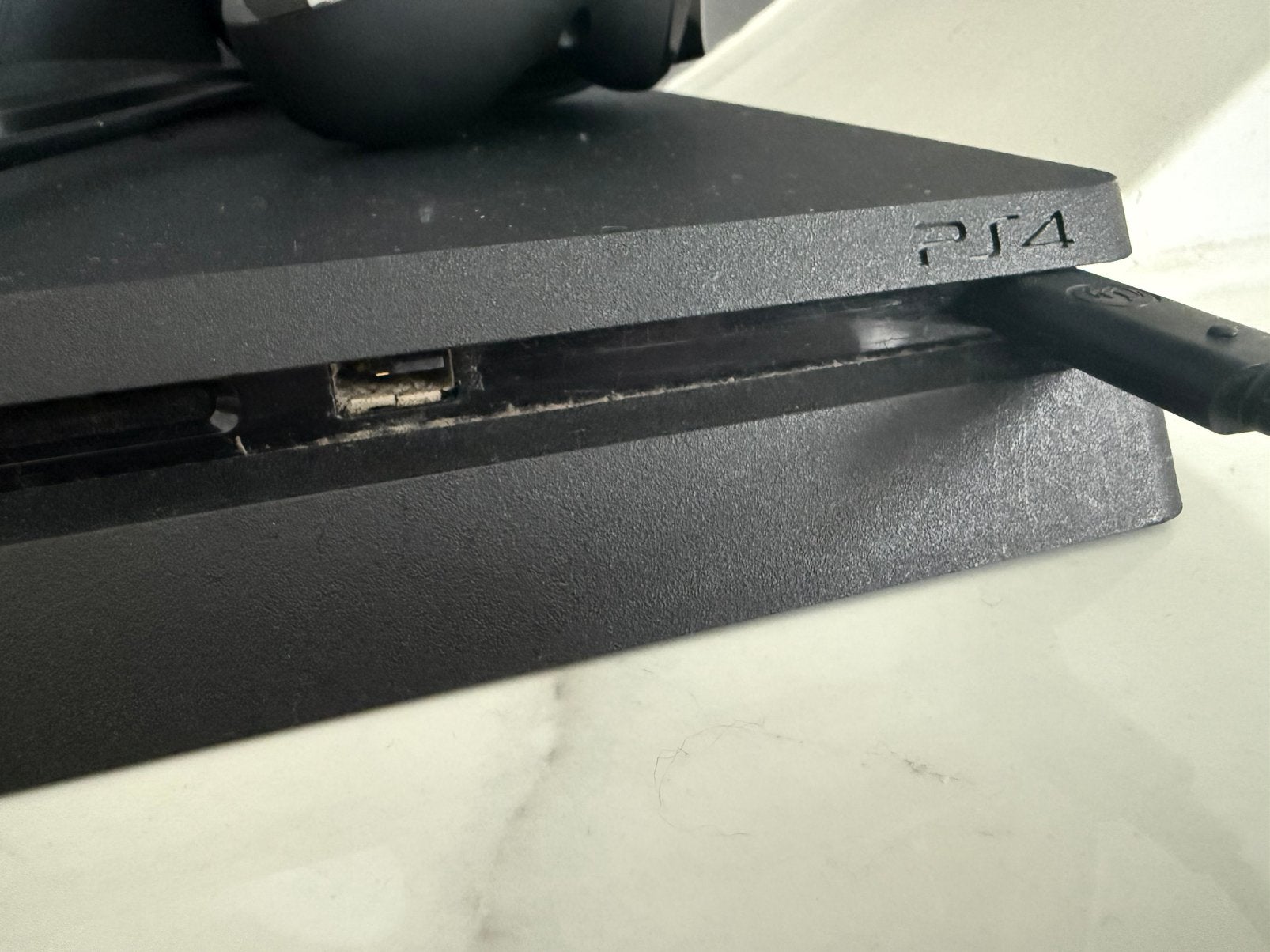 PS4 + 4 controllers + 14 games, Games en Spelcomputers, Ophalen of Verzenden, Zo goed als nieuw