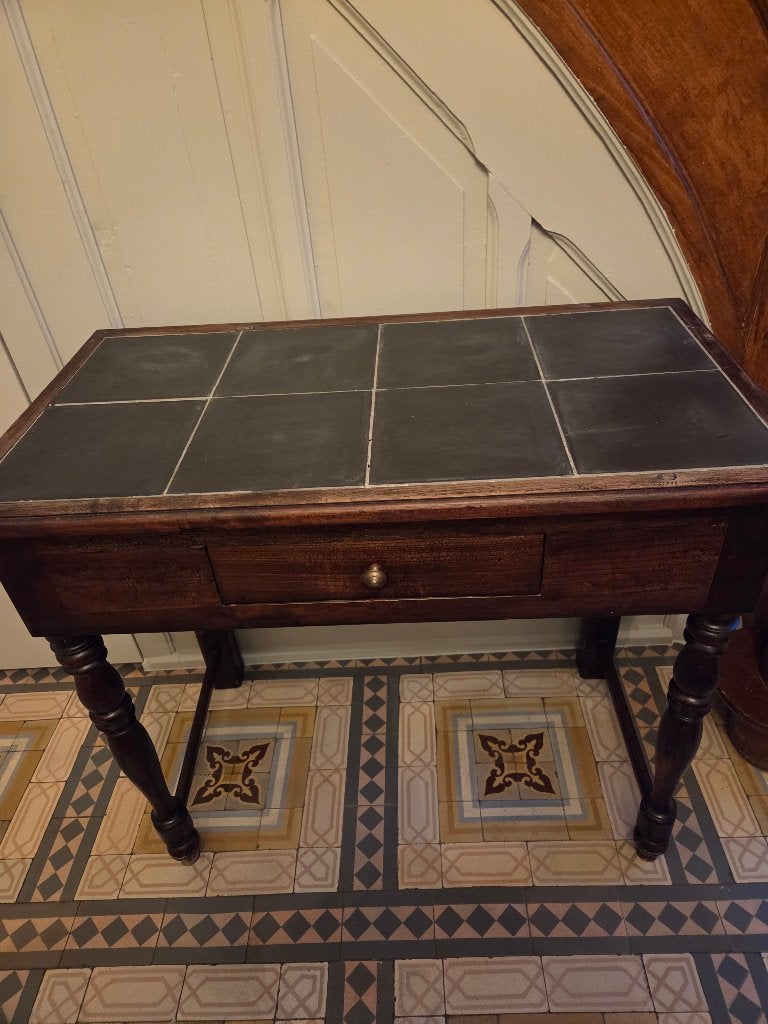 Antieken (wand) tafeltje, Ophalen