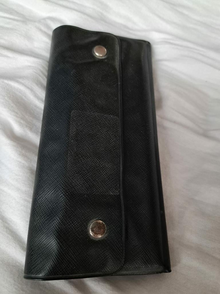 Trousse de  dissection, Enlèvement