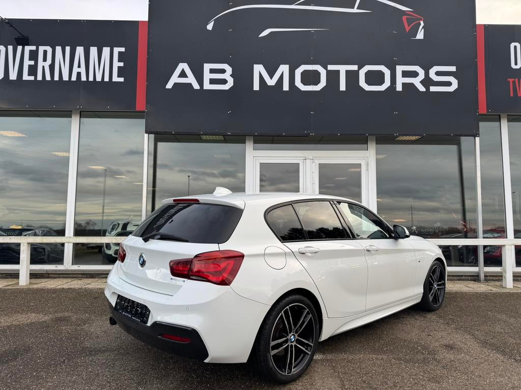 BMW 118i M Pack Automaat Facelift 2018 114.000 km Full optie, Automaat, 1 Reeks, Euro 6, Bedrijf