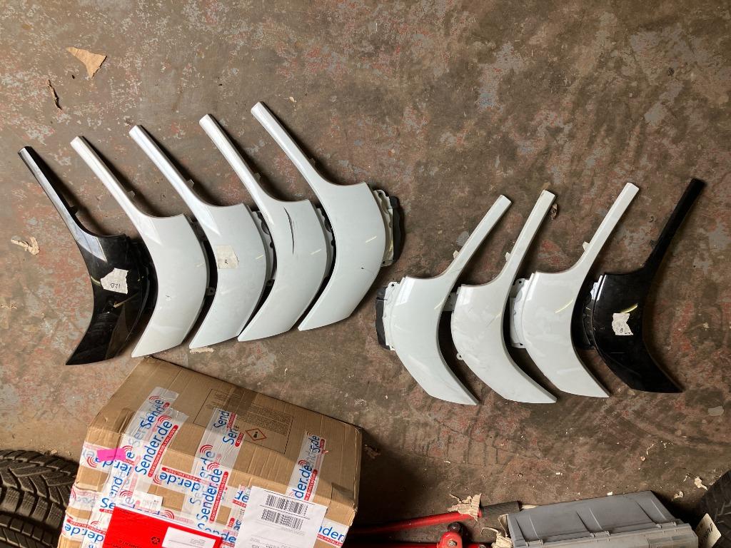 opruim  twizy meerdere body panelen in kleur., Ophalen of Verzenden, Gebruikt, Voor, Renault