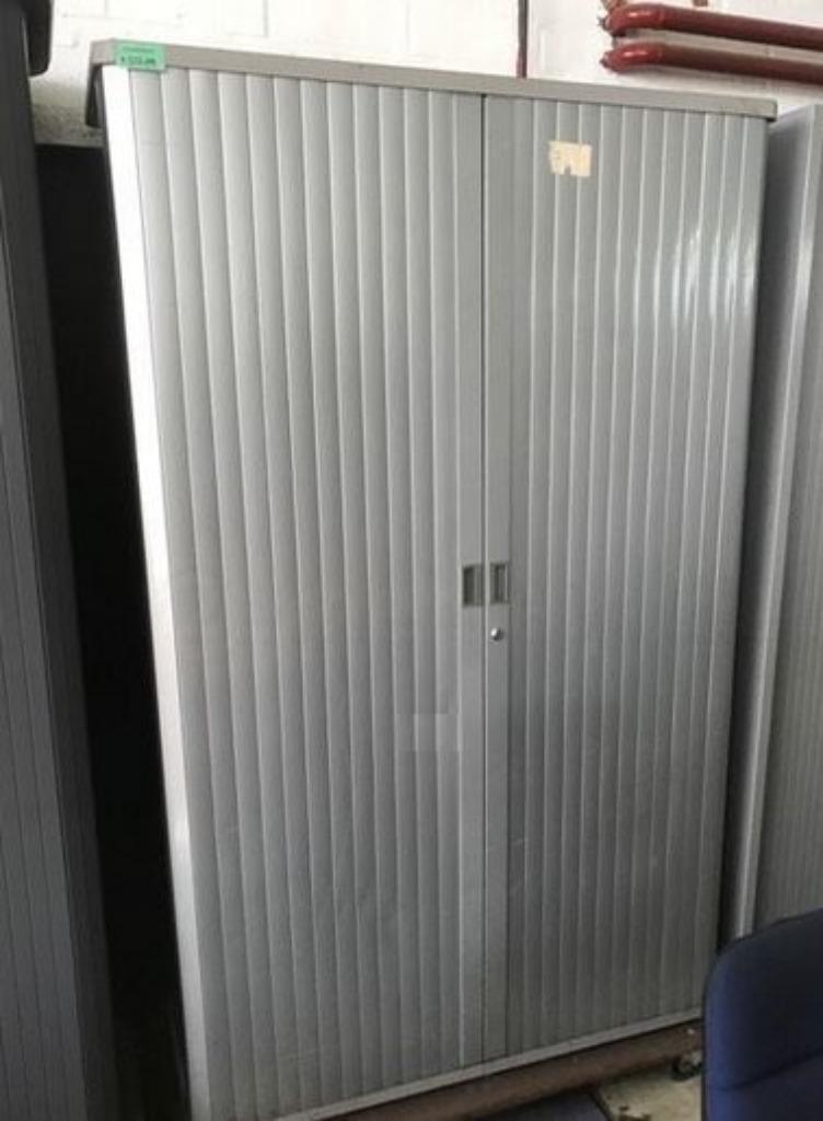 Aluminium schuifdeurgordijnkast van uitstekende kwaliteit, Huis en Inrichting, Kasten | Roldeurkasten en Archiefkasten, Ophalen