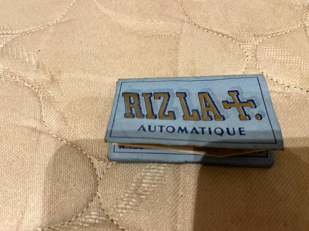 Rizla sigarettenpapier verpakking +, Verzamelen