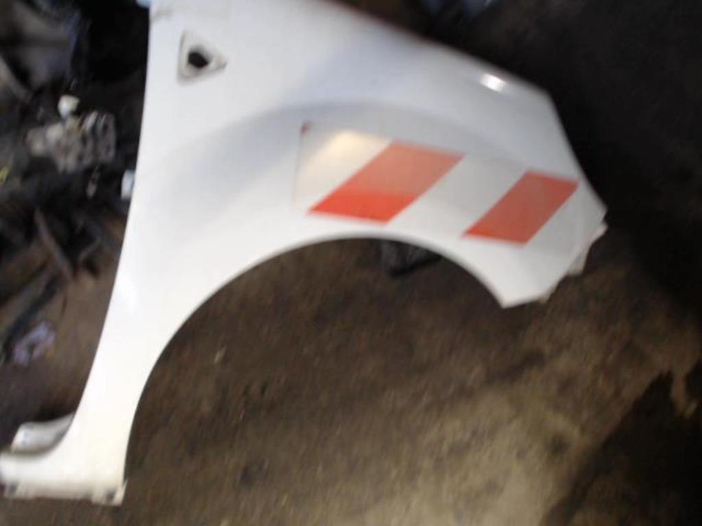 Aile avant droit Renault Kangoo II Express 2008-2013 LP/1390, Enlèvement ou Envoi, Utilisé, Avant, Renault