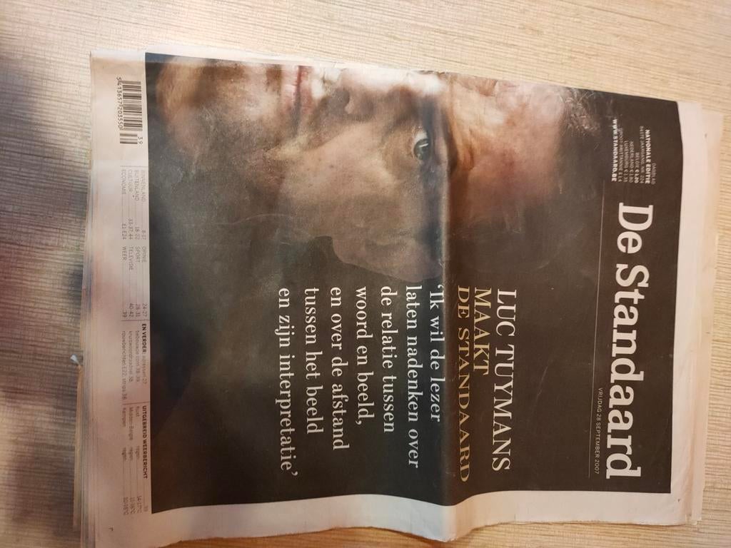 De Standaard 28 sept 2007 Luc Tuysmans, Ophalen of Verzenden, Zo goed als nieuw, Krant