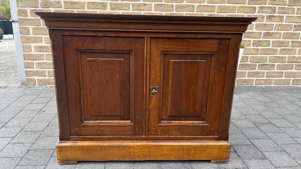 MOET DRINGEND WEG TV kast in Massieve Kerselaar, Antiek en Kunst, Antiek | Meubels | Kasten, Ophalen