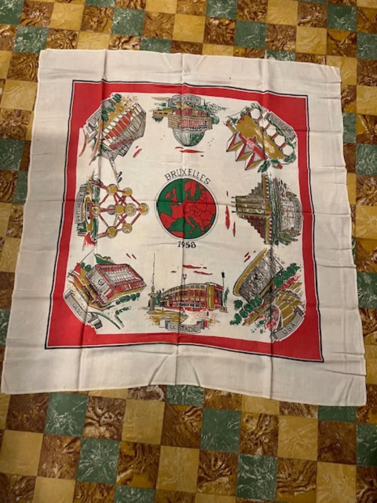 Zijden sjaal - foulard van Expo 58, Antiek en Kunst, Ophalen