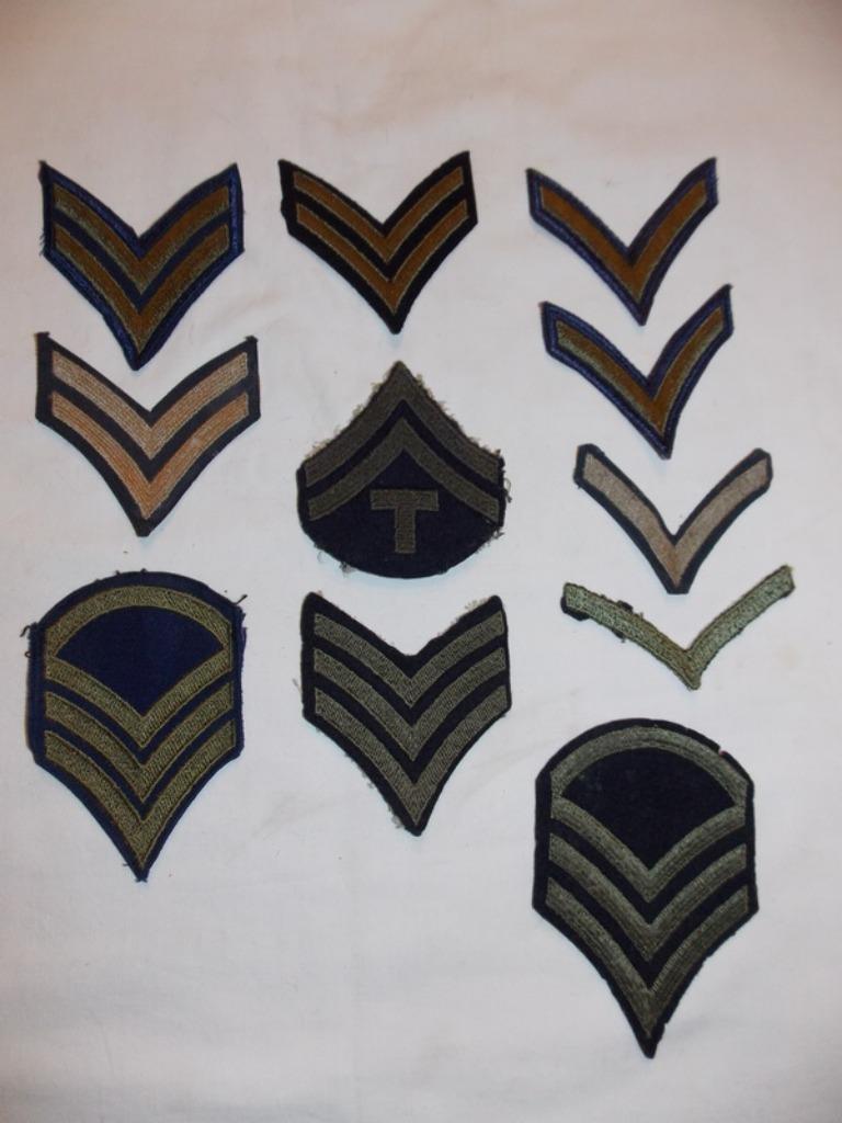Lot WWII US graden, Enlèvement ou Envoi, Armée de terre, Emblème ou Badge