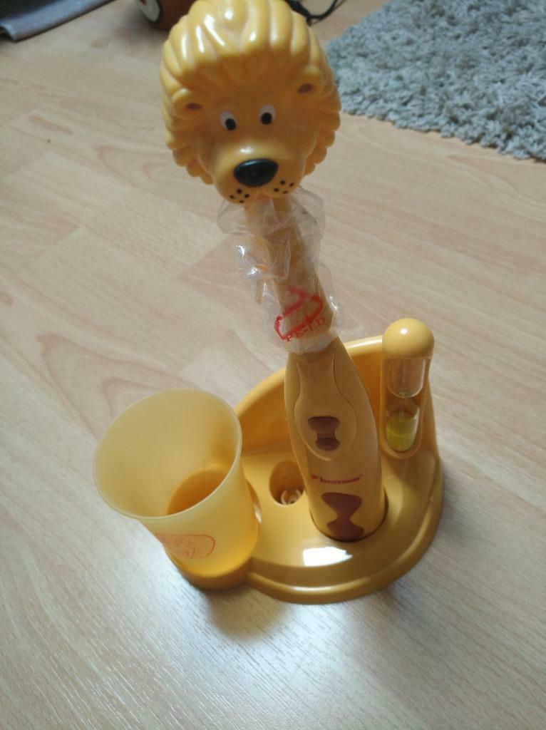 Brosse à dents enfant, Enlèvement, Comme neuf