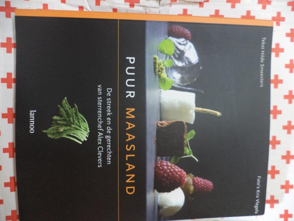 kookboek Paul Bocuse, Maasland, eigen chef,kalfsvlees, Enlèvement ou Envoi, Neuf, Europe, Autres types