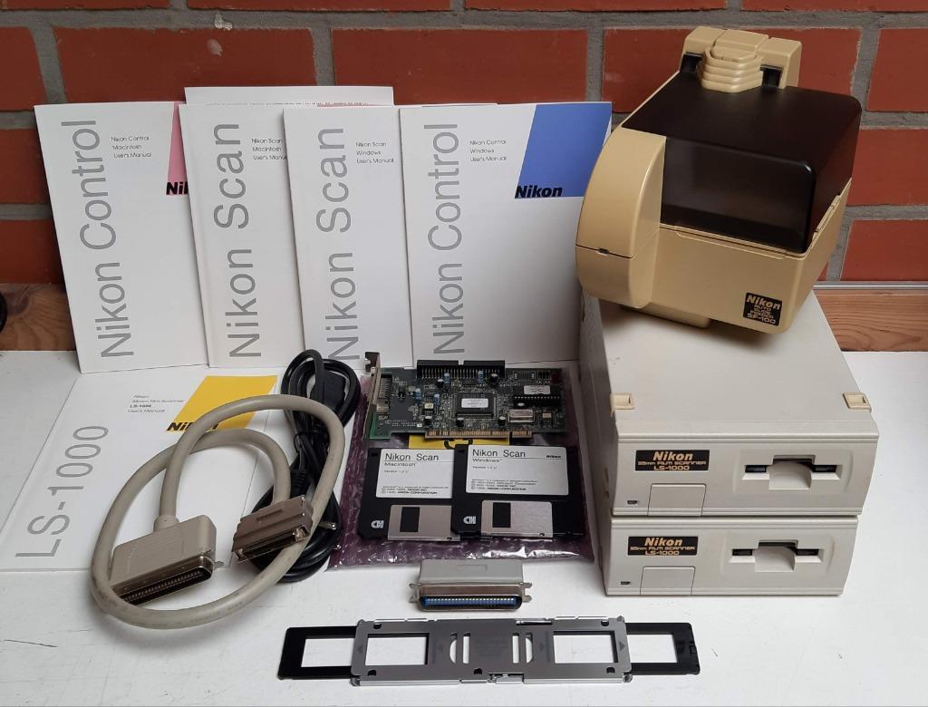 DIA scanners NIKON LS-1000 met auto lader SF-100, Computers en Software, Scanners, Ophalen, Diascanner, Nikon, MacOS