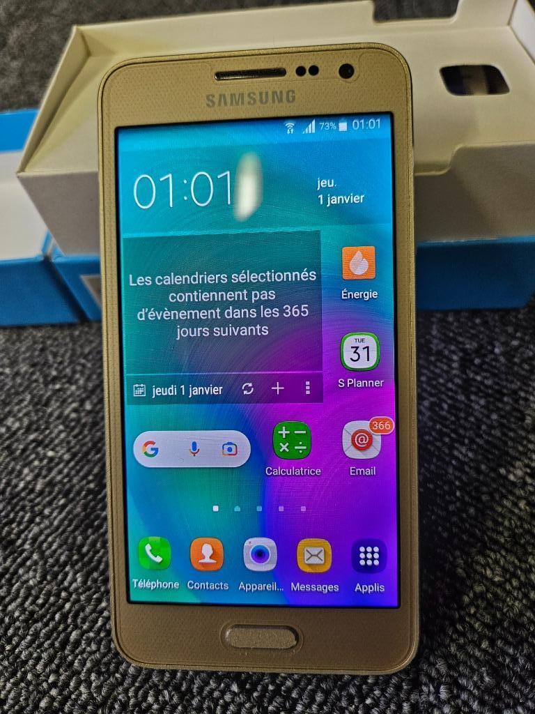 GSM SAMSUNG GALXY A3 - 2015 - ETAT CONCOUR POUR COLLECTION, Telecommunicatie, Mobiele telefoons | Samsung, Overige kleuren, Touchscreen
