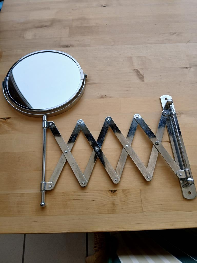Telescopische vergrootspiegel, Ophalen, Gebruikt