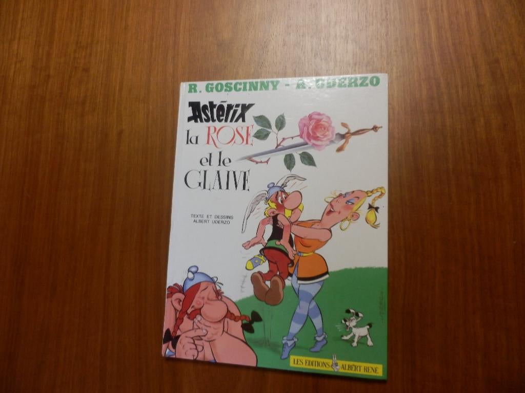 (49)- La Rose Et Le Glaive Astérix - Tome 29 -, Enlèvement ou Envoi, Une BD, Comme neuf, René Goscinny