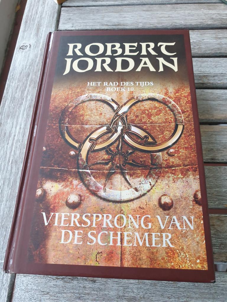 Het Rad des Tijds BOEK 10 - Viersprong van de Schemer, Ophalen of Verzenden, Zo goed als nieuw, Robert Jordan