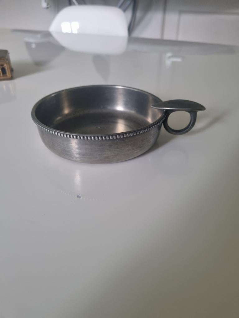 Plat en étain, Enlèvement ou Envoi