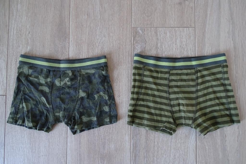 Set van 2 boxershorten maat 146/152, Enfants & Bébés, Vêtements enfant | Taille 146, Garçon, Enlèvement ou Envoi, Vêtements de nuit ou Sous-vêtements