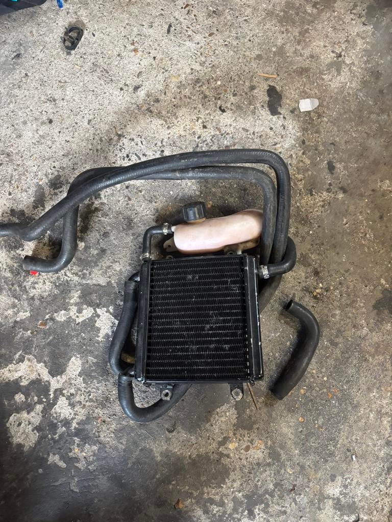 Yamaha Aerox complete Radiator waterkoeling met slangen, Enlèvement, Yamaha