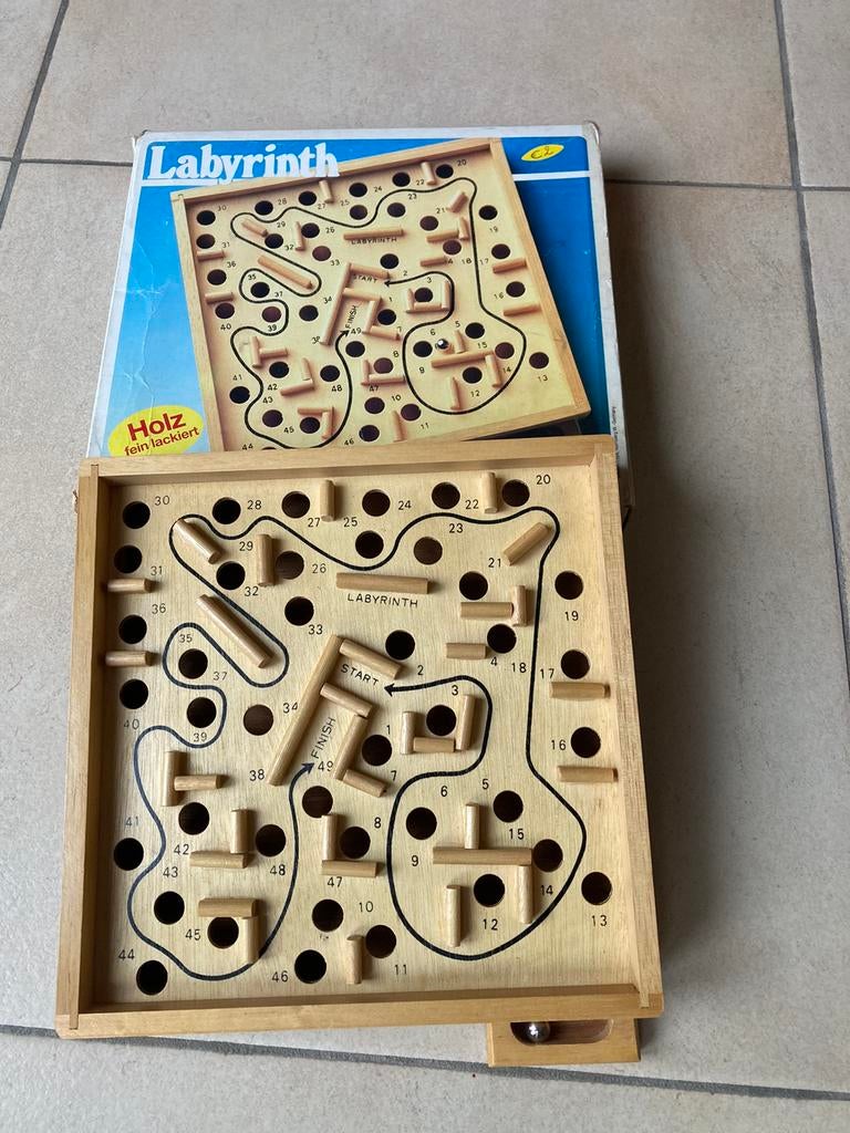 Houten Labyrint bordspel met metalen balletje, Hobby en Vrije tijd, Een of twee spelers, Ophalen, Gebruikt