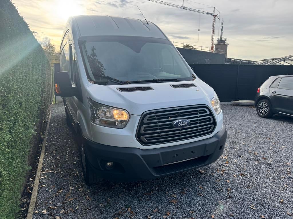 Ford Transit 2.0 tdi 125kw 170 pk eur 6 zeer proper, Stof, 1995 cc, 4 cilinders, Wit