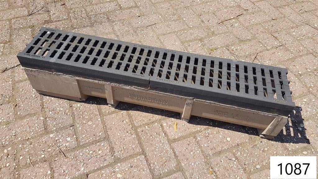 1087. Uitverkoop! Lijngoot / afvoergoot / Puradrain / beton, Ophalen, Zo goed als nieuw