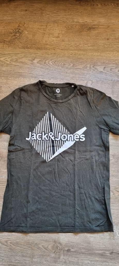 groene kaki t-shirt Jack & Jones maat smal, Kleding | Heren, T-shirts, Jack&Jones, Ophalen of Verzenden, Gedragen, Groen