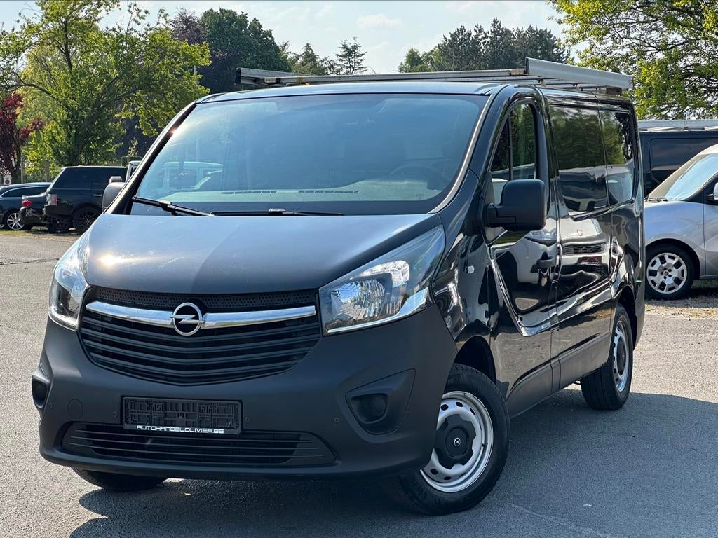 Opel vivaro 1.6 - Navi - Airco - Btw wagen, Auto's, 170 g/km, Euro 6, Navigatiesysteem, Zwart