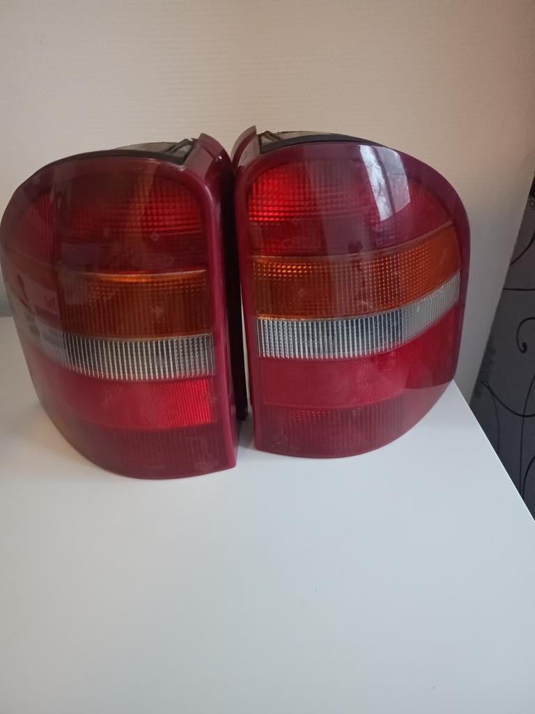 Phares arrières pour  Ford Mondeo break 1 et 2, Enlèvement ou Envoi