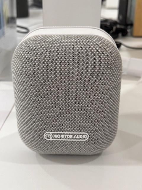Monitor Audio Mass 1 pièce disponible, Enlèvement ou Envoi, Neuf, Haut-parleur central, Autres marques