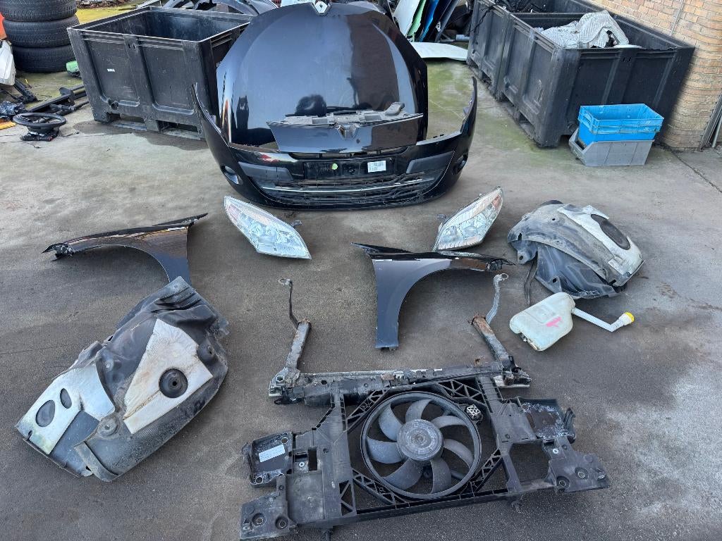 Bloc avant Renault Megane 3, Enlèvement, Utilisé, Droite, Renault