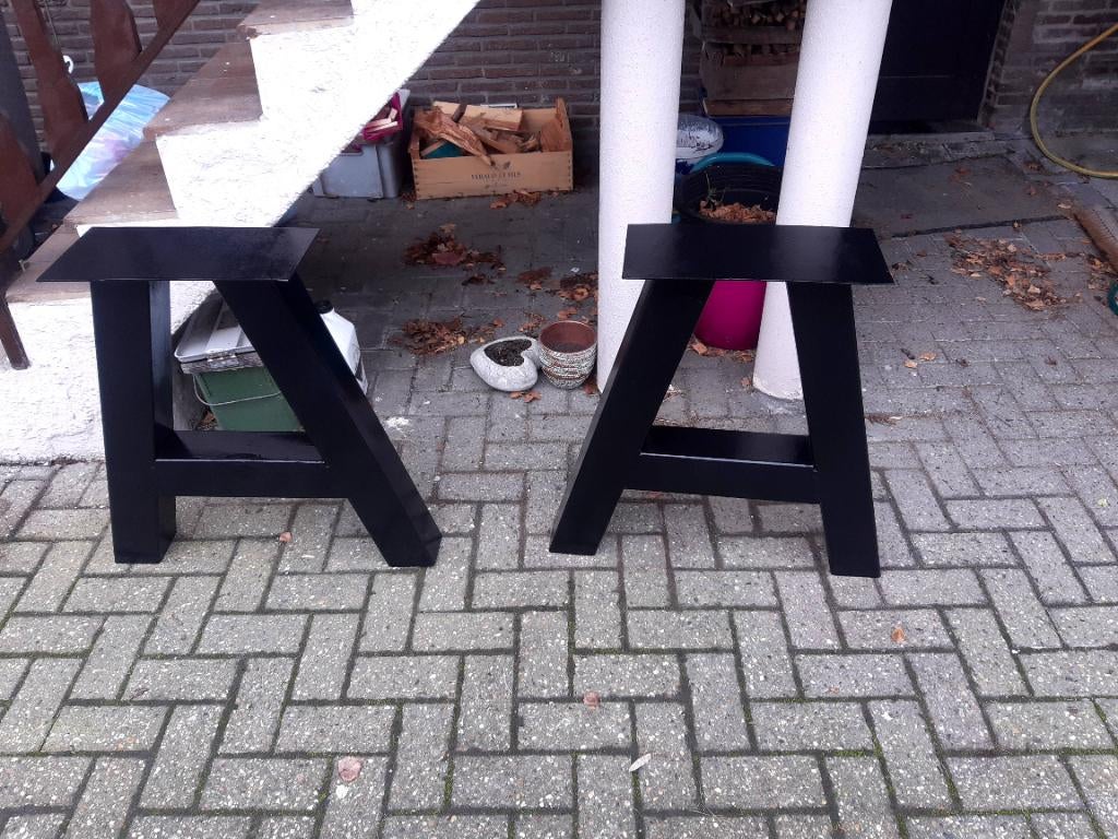 Boomstamtafel in eik, Huis en Inrichting, Eikenhout, Landelijk, Vijf personen of meer, Overige vormen