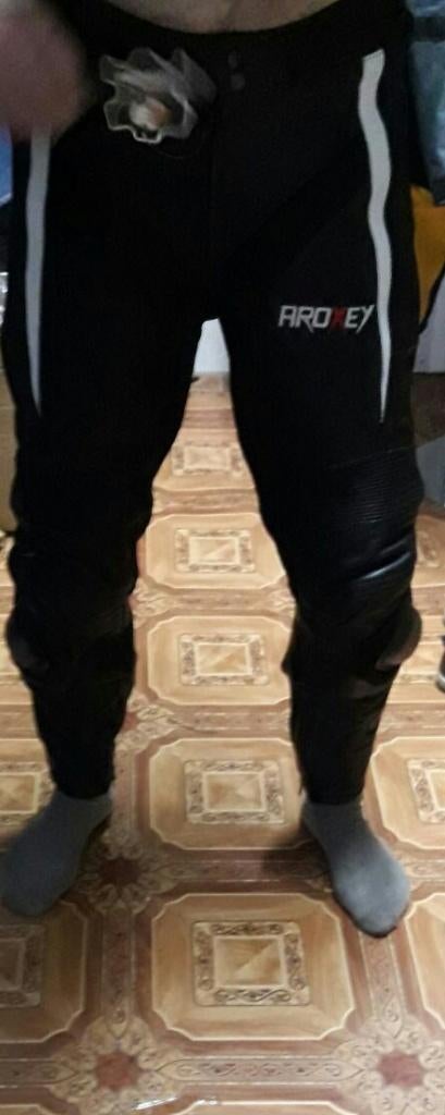 Pantalon de moto en Cuir CE Protecteurs Neuf, Enlèvement ou Envoi, Neuf, avec ticket, Femmes, Pantalon | cuir