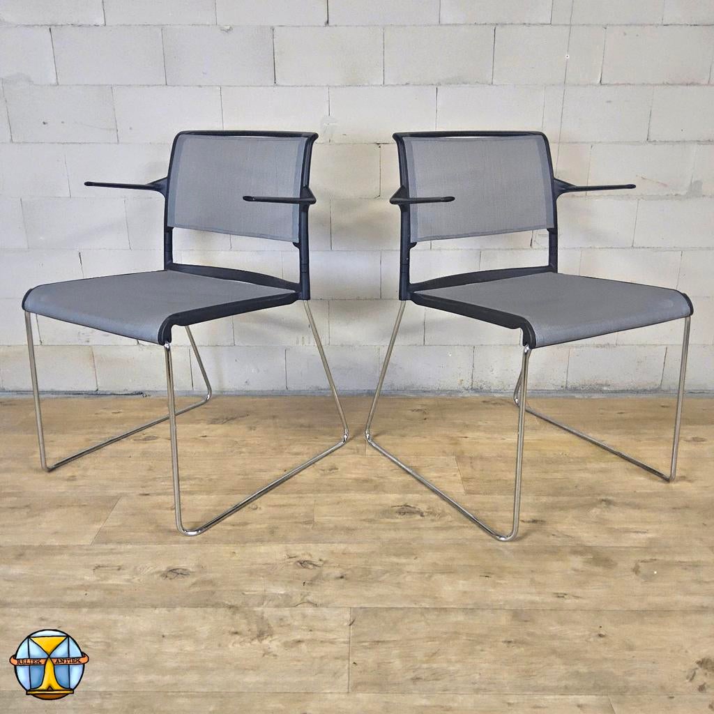 2x Wilkhahn Aline 230 stoel met armleuningen (stapelbaar), Huis en Inrichting, Stoelen, Twee, Kunststof, Ophalen of Verzenden