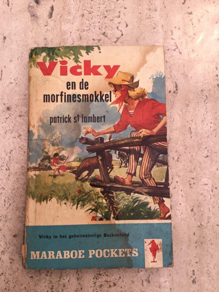 Vicky en de morfinesmokkel - Patrick St. Lambert, Boeken, Ophalen of Verzenden