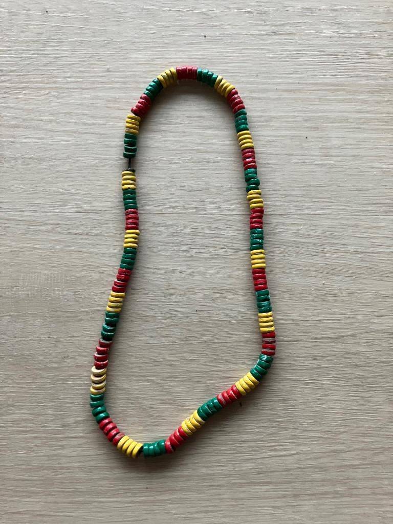 kralen ketting in Rasta-kleuren (rood, geel, groen), Ophalen of Verzenden