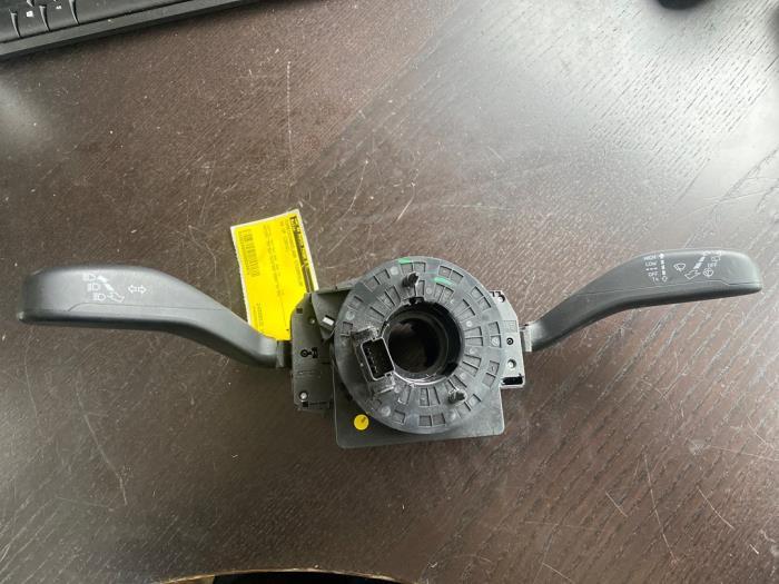 Combischakelaar Stuurkolom van een Volkswagen UP, Ophalen of Verzenden, 3 maanden garantie, Gebruikt, Volkswagen