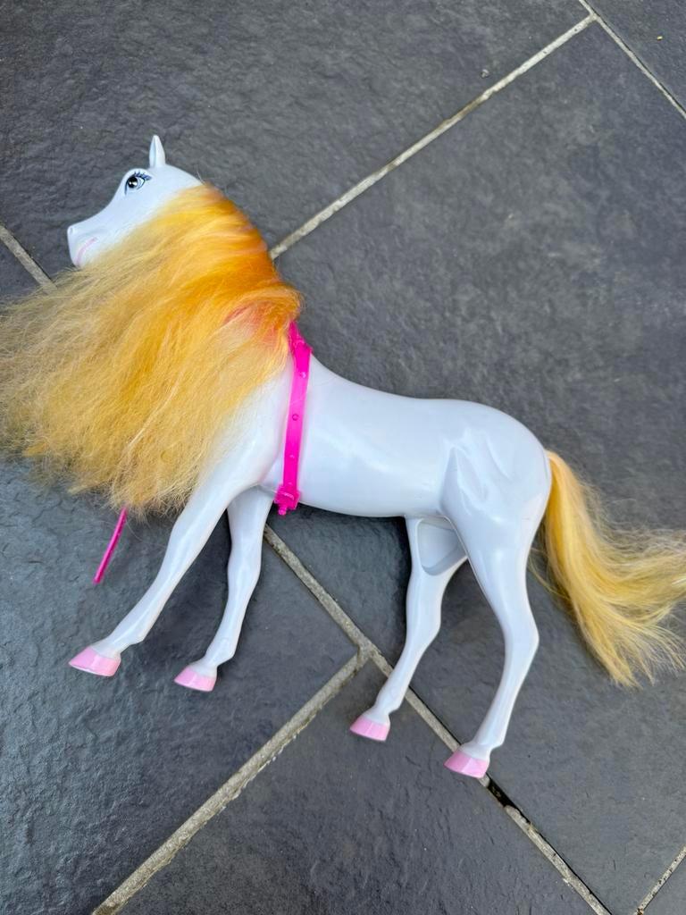 Cheval barbie, Enlèvement ou Envoi, Comme neuf