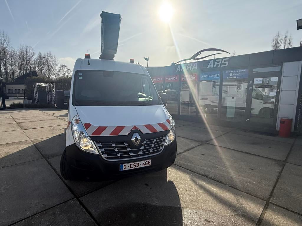 Renault Master Klubb32 nacelle  12/2019 110 000 km, Autos, Achat, Euro 6, Entreprise, Renault