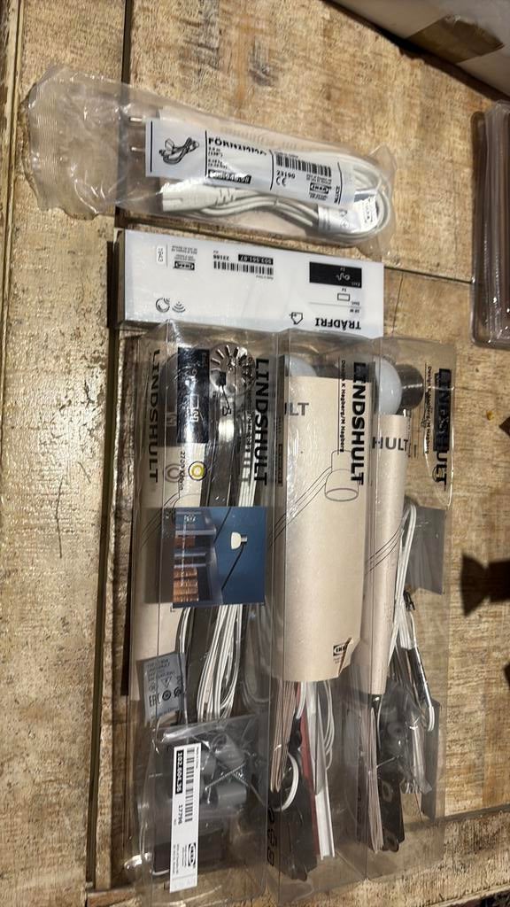 IKEA Lindshult Kastverlichting Set - 3 lampen + Tradfri, Enlèvement, Neuf, Verre