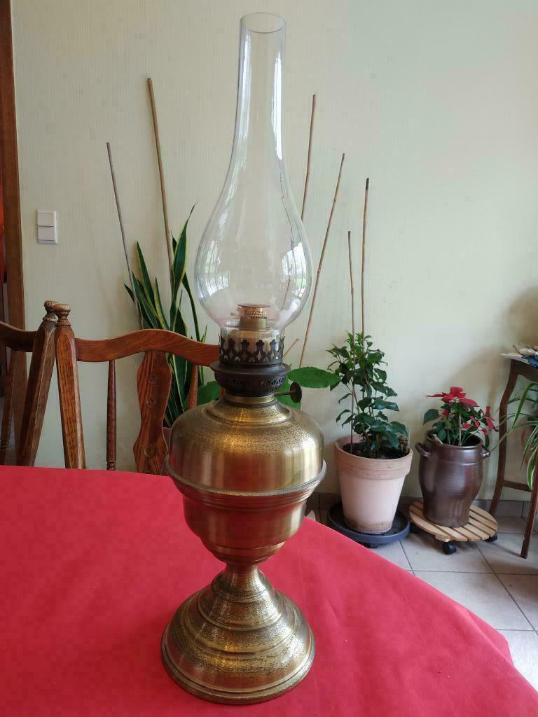 lampe à huile ancienne en cuivre hauteur 54cm, Collections, Enlèvement ou Envoi, Comme neuf